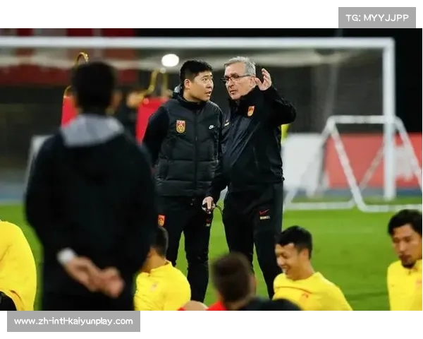 国足低调出征无领导督战无仪式奖金缺乏成最大看点 国足低调出征无领导督战无仪式奖金缺乏成最大看点